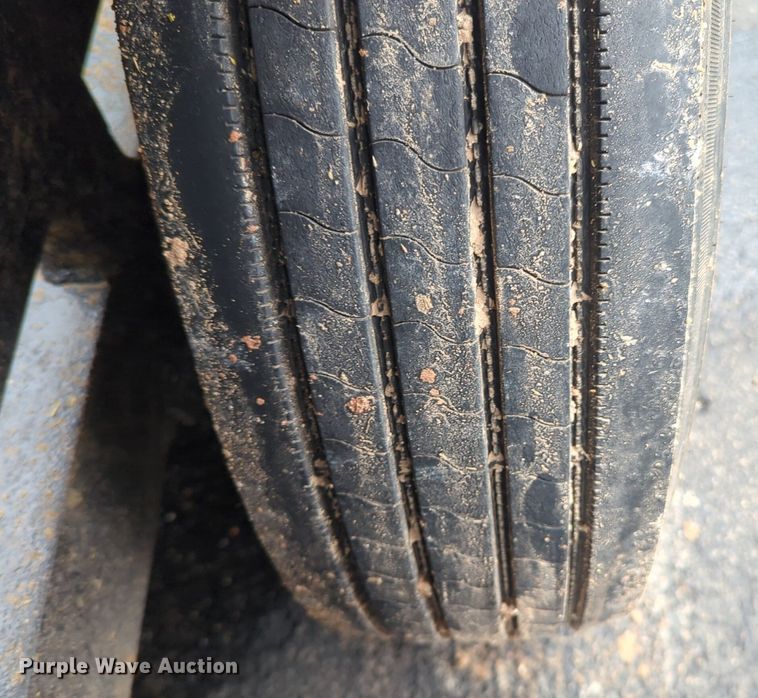 image for item NG9866 2007 Hughes livestock trailer