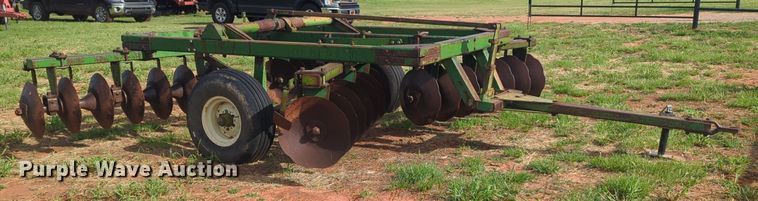 image for item NG9884 John Deere H4D0A double off-set disk