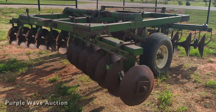 image for item NG9884 John Deere H4D0A double off-set disk