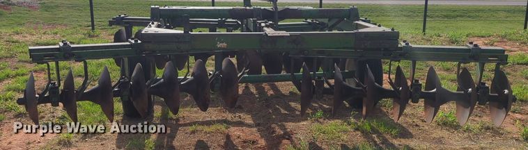 image for item NG9884 John Deere H4D0A double off-set disk