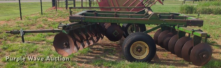 image for item NG9884 John Deere H4D0A double off-set disk