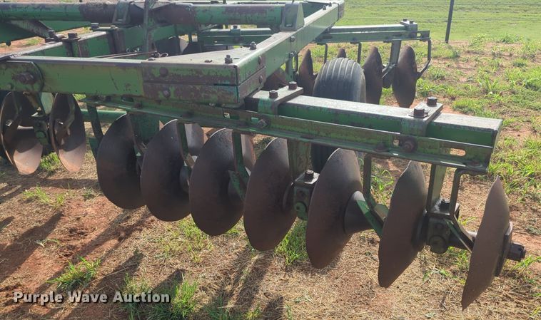 image for item NG9884 John Deere H4D0A double off-set disk