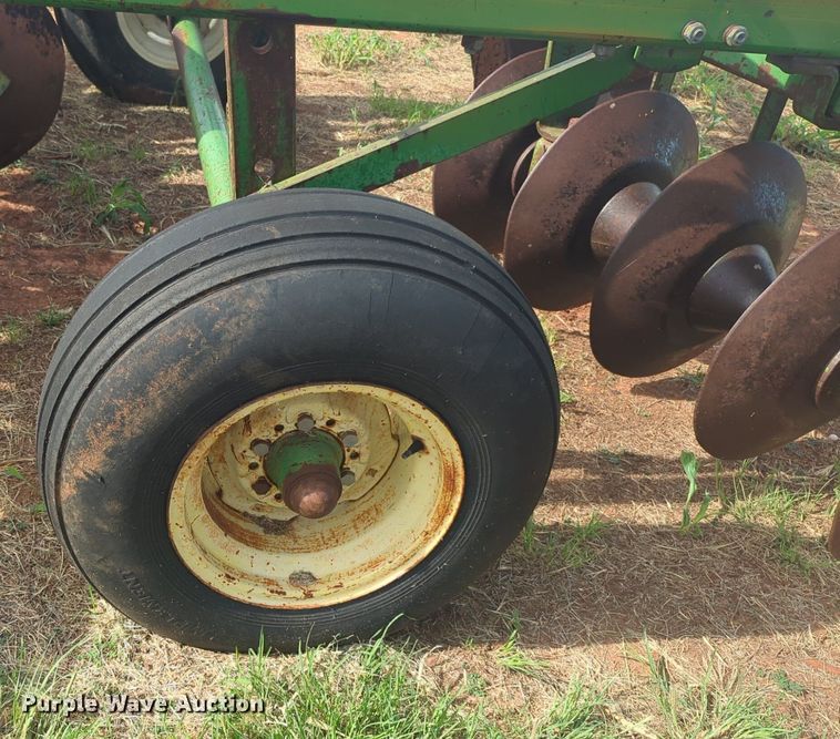 image for item NG9884 John Deere H4D0A double off-set disk