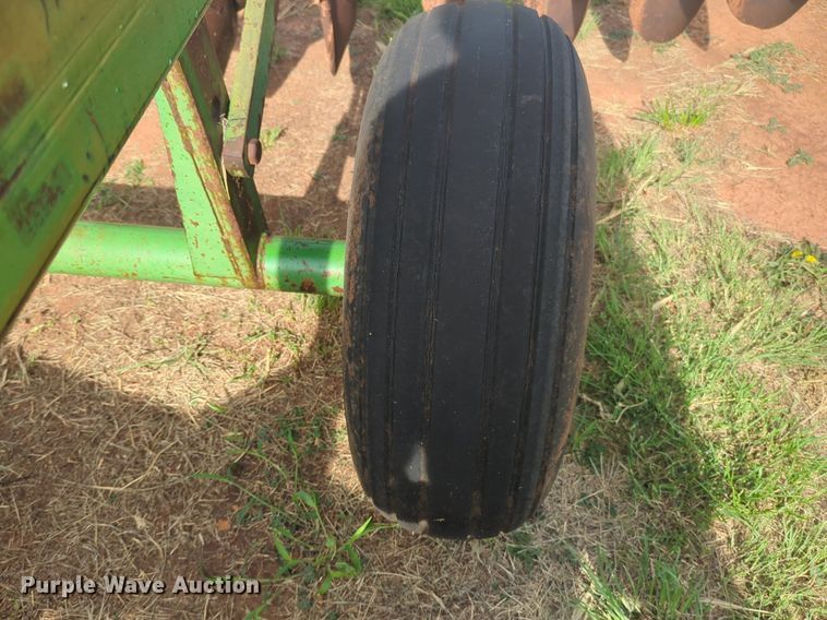 image for item NG9884 John Deere H4D0A double off-set disk