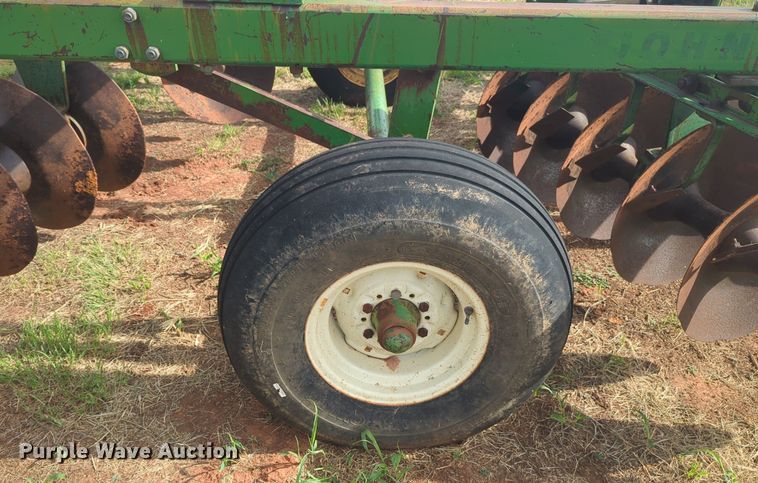 image for item NG9884 John Deere H4D0A double off-set disk