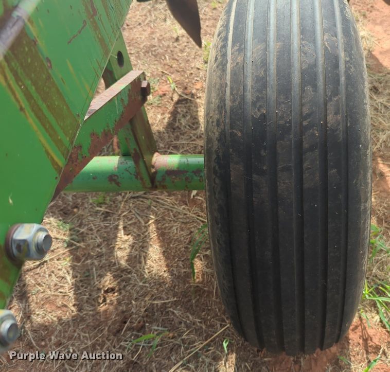 image for item NG9884 John Deere H4D0A double off-set disk