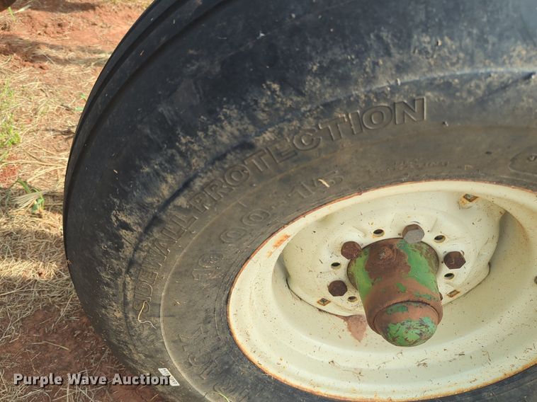 image for item NG9884 John Deere H4D0A double off-set disk