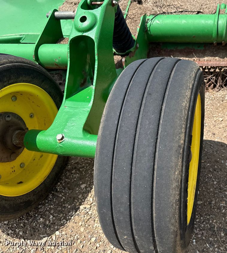 image for item NL9848 John Deere HX15 batwing rotary mower