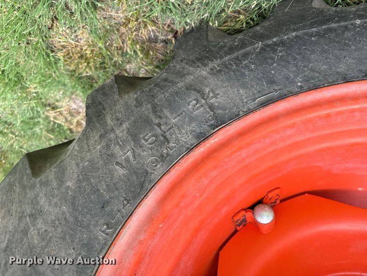 image for item NL9853 Kubota L4200 GST MFWD tractor