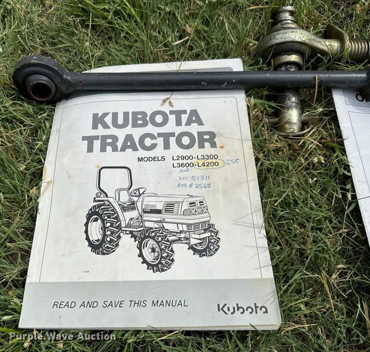 image for item NL9853 Kubota L4200 GST MFWD tractor