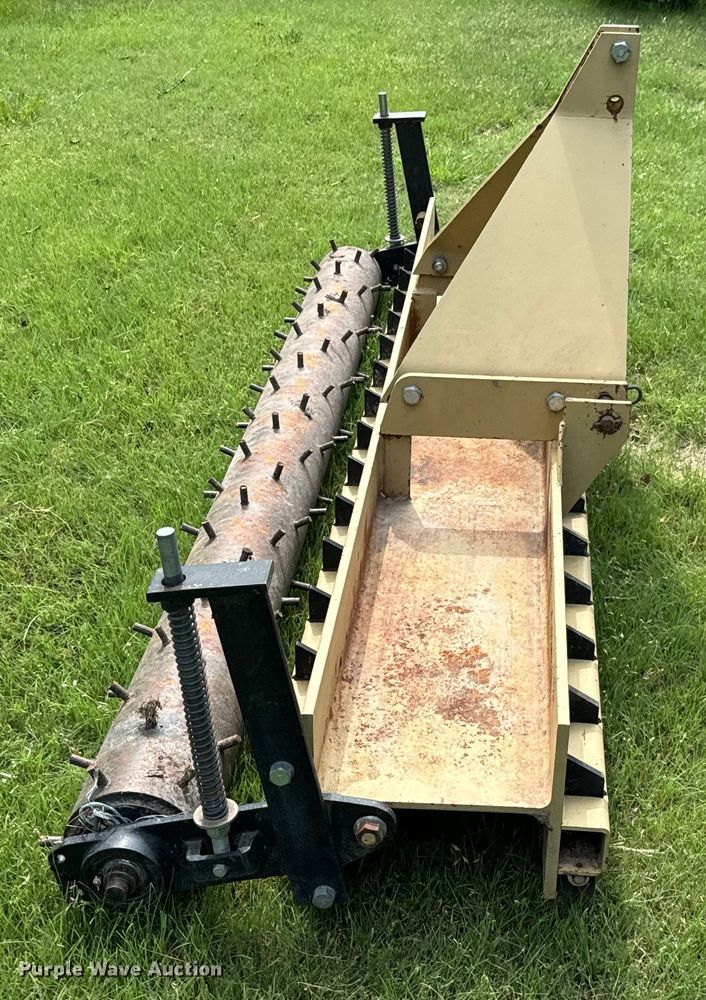 image for item NL9855 Land Pride SP3084 soil pulverizer