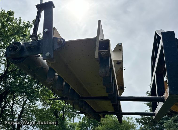 image for item NL9855 Land Pride SP3084 soil pulverizer