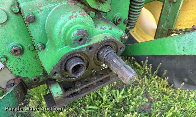 image for item NR9963 1965 John Deere 1010 tractor