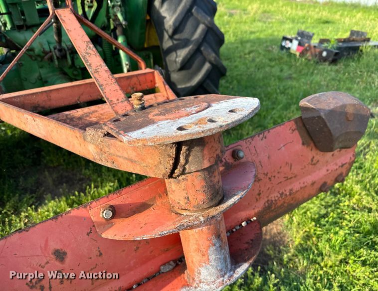 image for item NR9963 1965 John Deere 1010 tractor