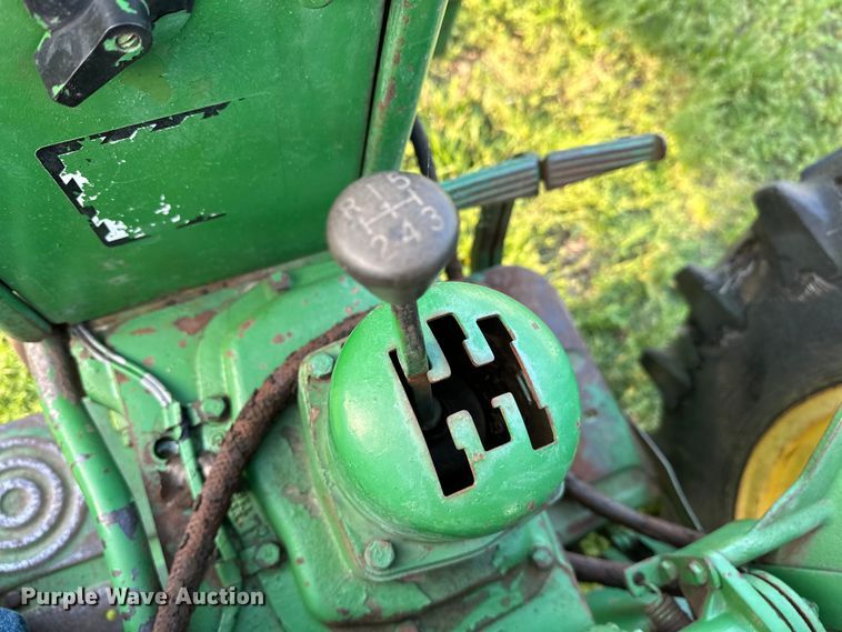 image for item NR9963 1965 John Deere 1010 tractor