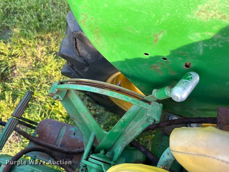 image for item NR9963 1965 John Deere 1010 tractor