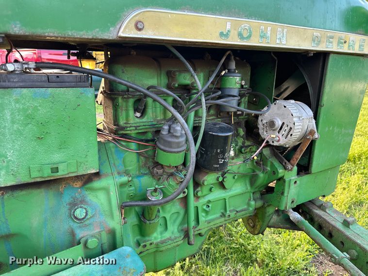 image for item NR9963 1965 John Deere 1010 tractor