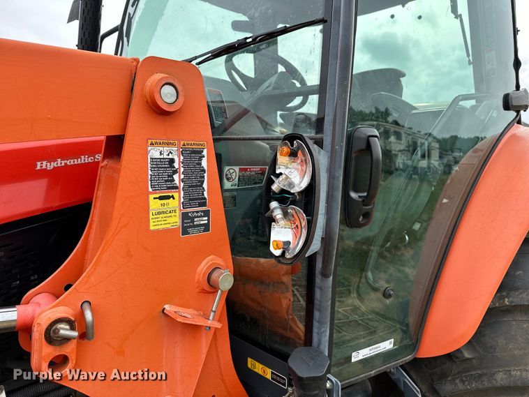 image for item NR9964 2017 Kubota  M5-091 MFWD tractor