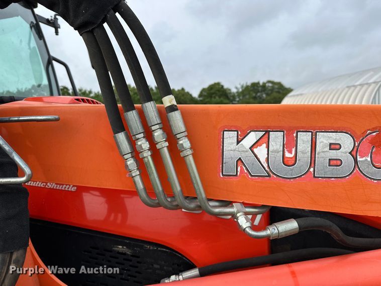 image for item NR9964 2017 Kubota  M5-091 MFWD tractor