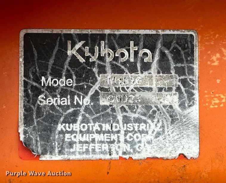 image for item NR9964 2017 Kubota  M5-091 MFWD tractor