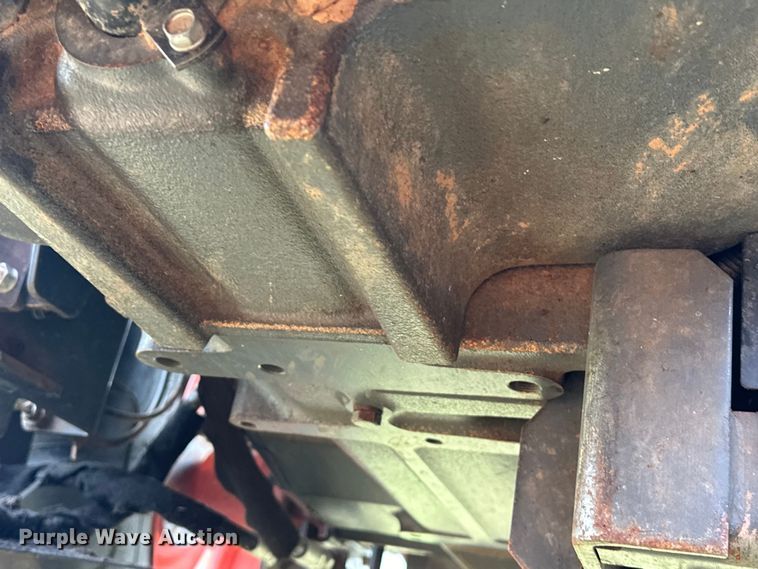 image for item NR9964 2017 Kubota  M5-091 MFWD tractor