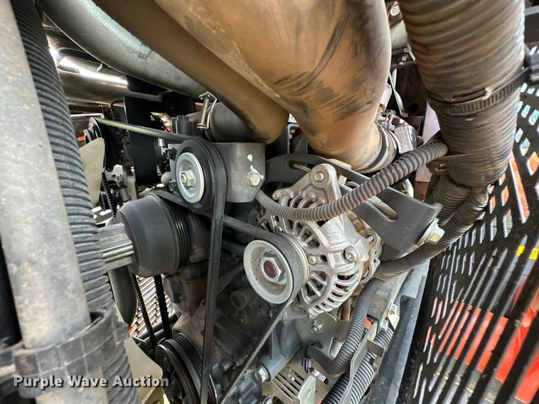 image for item NR9964 2017 Kubota  M5-091 MFWD tractor