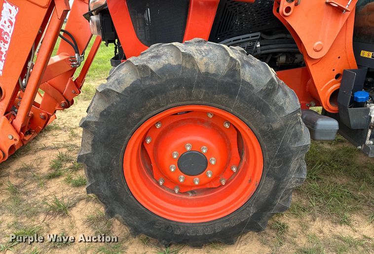 image for item NR9964 2017 Kubota  M5-091 MFWD tractor