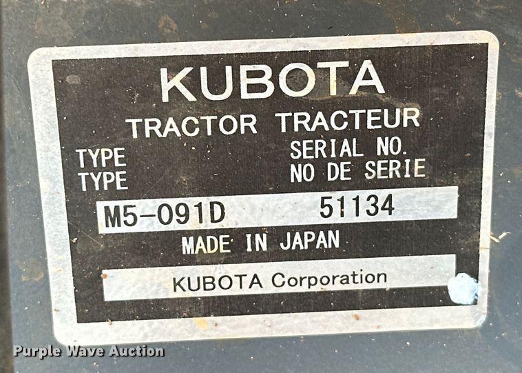 image for item NR9964 2017 Kubota  M5-091 MFWD tractor
