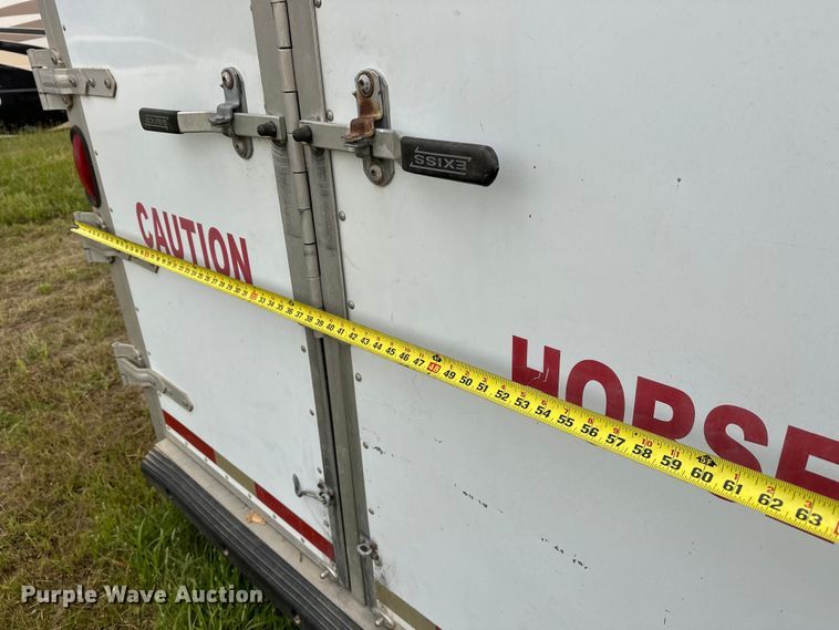 image for item NR9965 2002 Exiss GNHC-718 horse trailer 