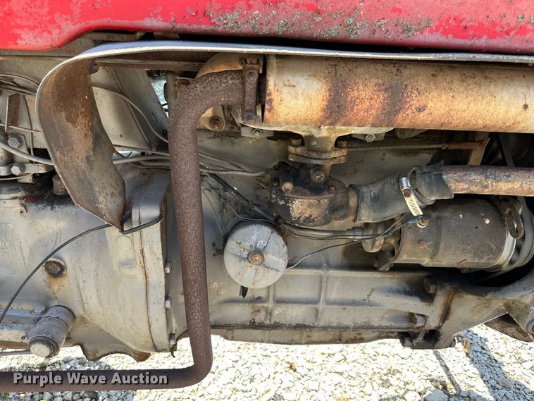 image for item NT9315 1962 Massey Ferguson  65 tractor
