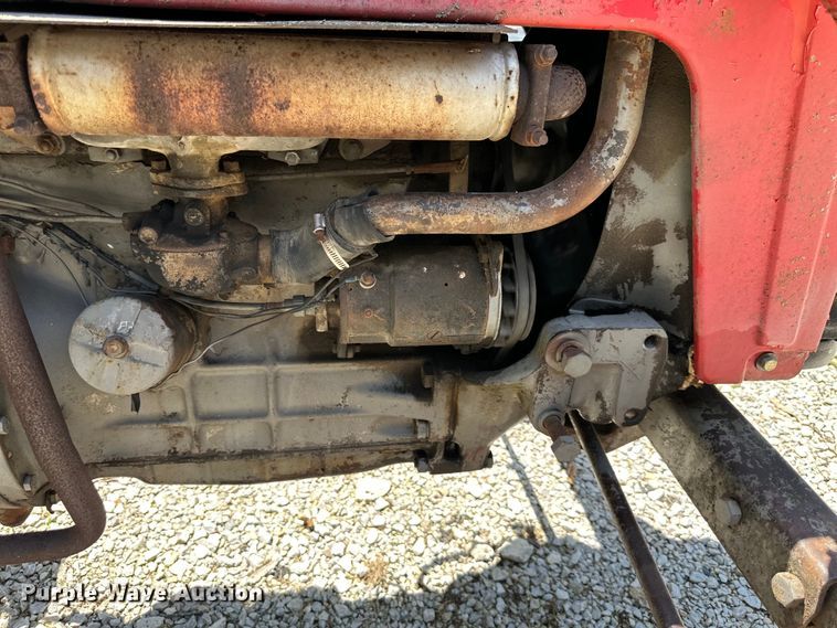 image for item NT9315 1962 Massey Ferguson  65 tractor