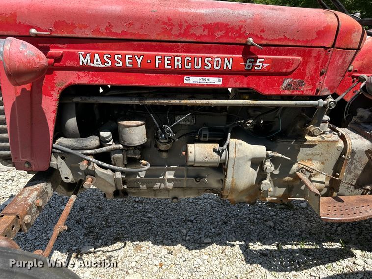 image for item NT9315 1962 Massey Ferguson  65 tractor