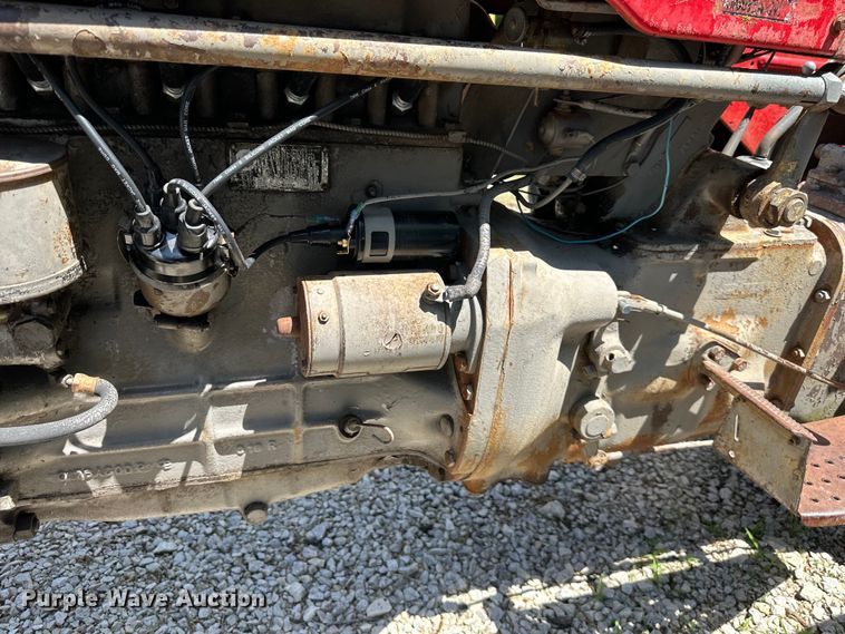 image for item NT9315 1962 Massey Ferguson  65 tractor