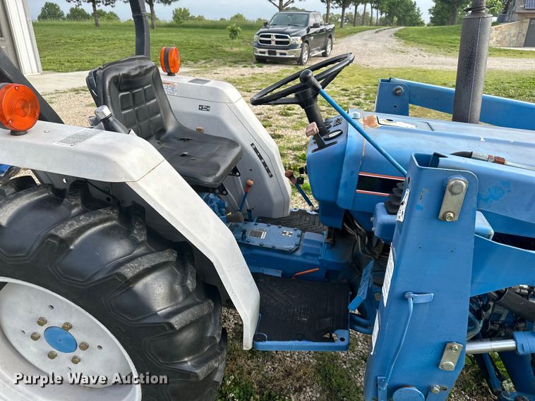 image for item NT9320 1996 Ford  1715 MFWD tractor