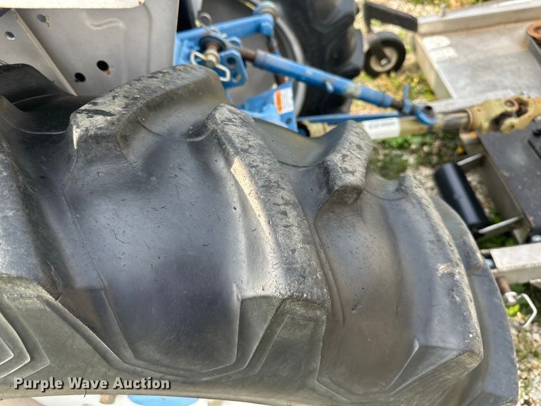 image for item NT9320 1996 Ford  1715 MFWD tractor