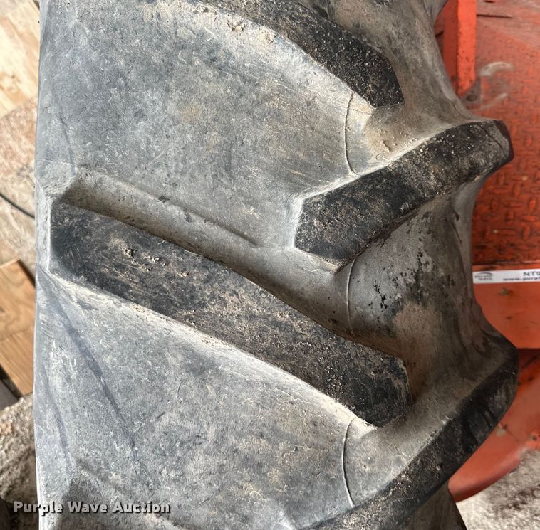 image for item NT9339 (2) Firestone 18.4-34 tires 