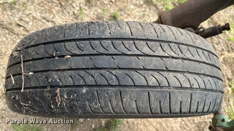 image for item NT9355 John Deere five bottom plow