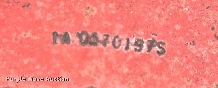 image for item NT9357 Case IH two bottom plow