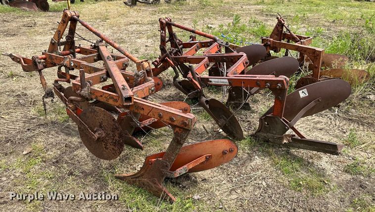 image for item NT9358 (3) bottom plows