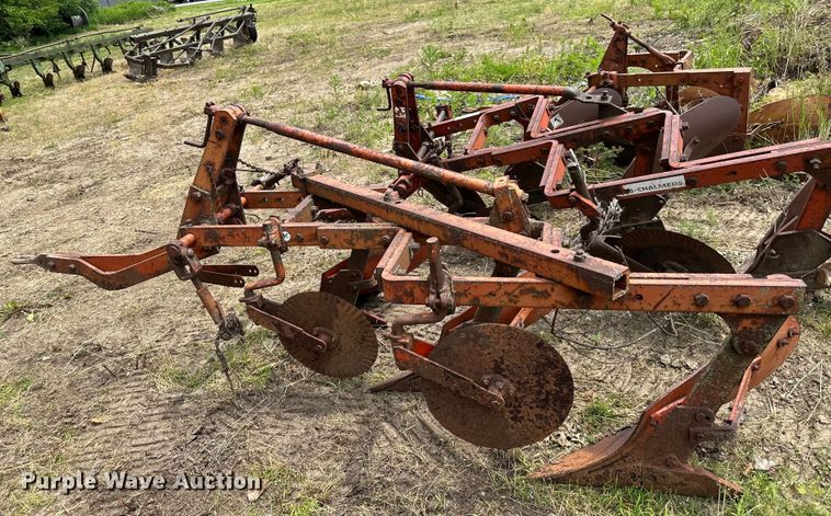 image for item NT9358 (3) bottom plows