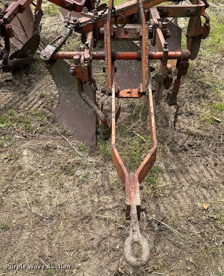 image for item NT9358 (3) bottom plows
