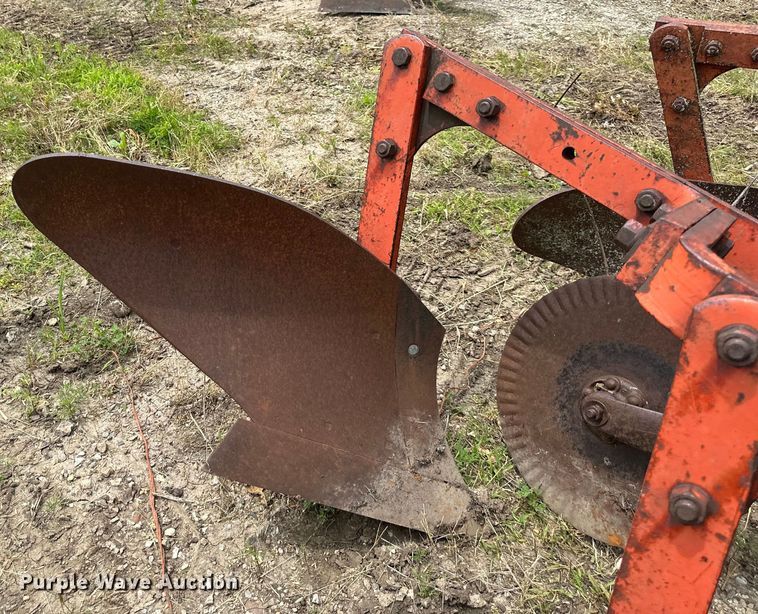 image for item NT9358 (3) bottom plows