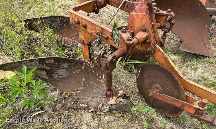 image for item NT9358 (3) bottom plows