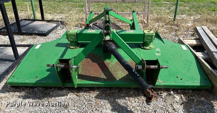 image for item OI9115 John Deere MX8 rotary mower