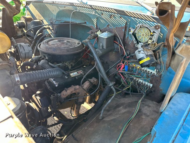 image for item OI9216 1973 Chevrolet C60 feed mixer truck