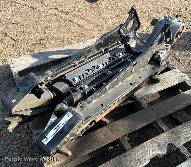 image for item OI9246 Agco corn head row unit