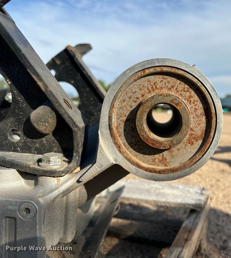 image for item OI9246 Agco corn head row unit