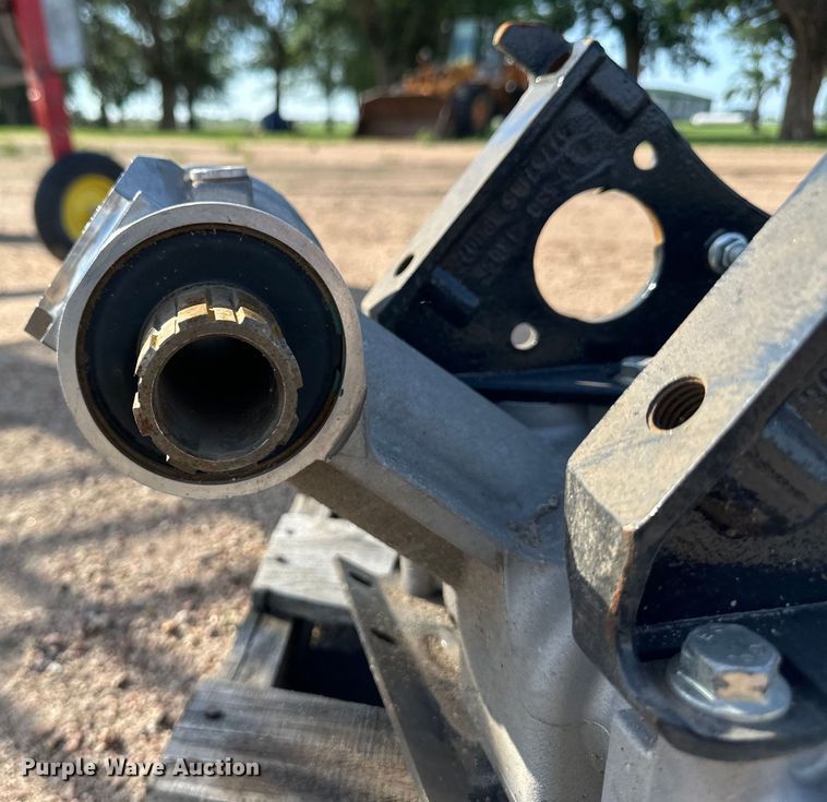 image for item OI9246 Agco corn head row unit