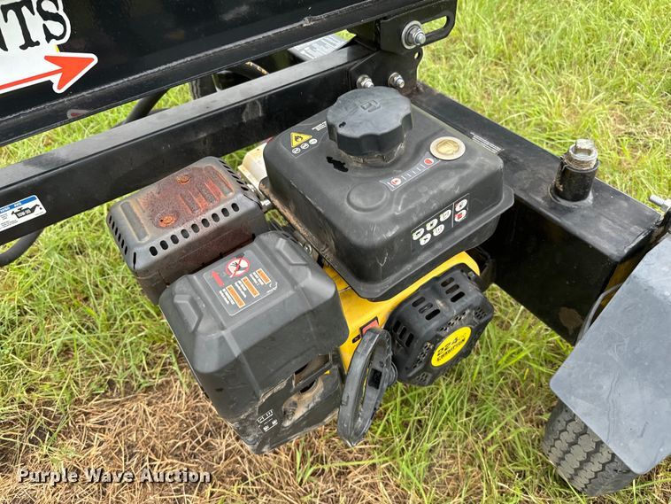 image for item EH3889 2021 Champion  27 Ton log splitter