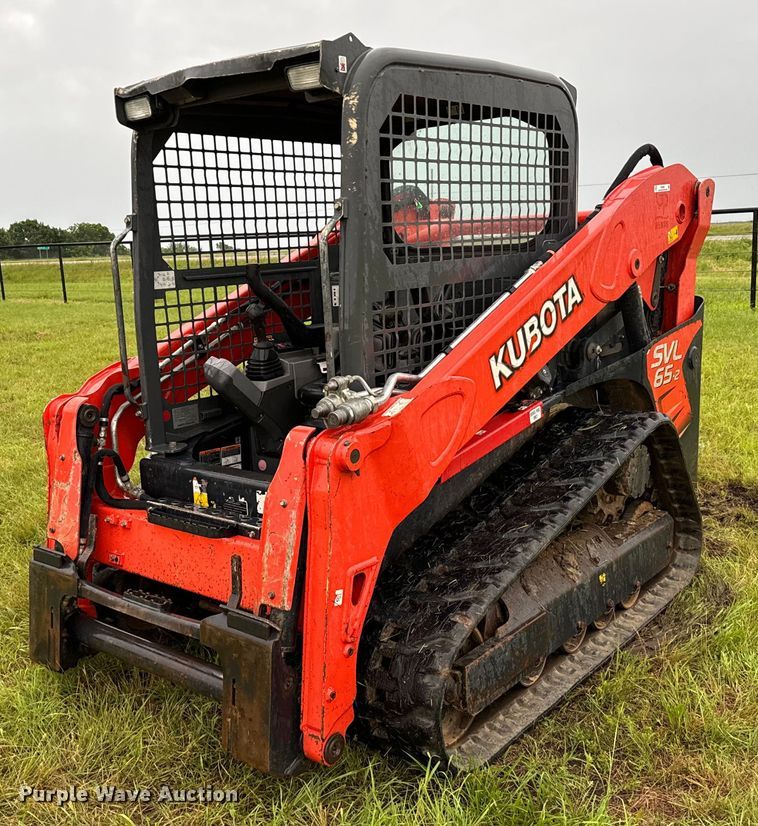 2019 Kubota SVL652 tracked skid steer loader in Davis, OK Item
